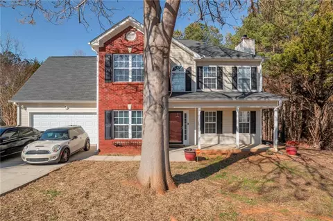 35 Blue Jay Dr, Covington, GA 30016