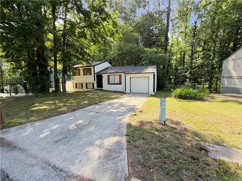 5321 Tasman Trl, Lithonia, GA 30038