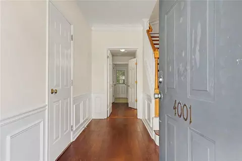 Entry Way - 4001 Howell Park Rd, Duluth, GA 30096 photo 1 of 1