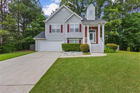 3070 Harvest Cir, Fairburn, GA 30213