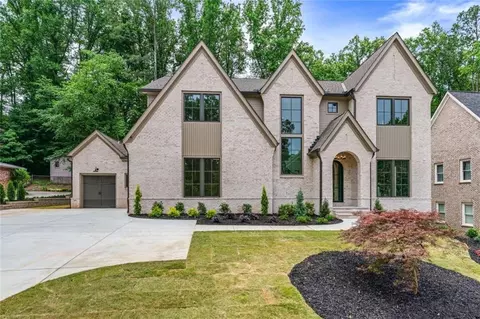 1865 Winchester Trl, Atlanta, GA 30341