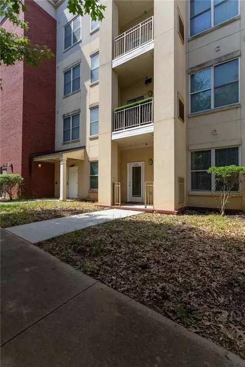 870 Mayson Turner Rd NW #1144, Atlanta, GA 30314