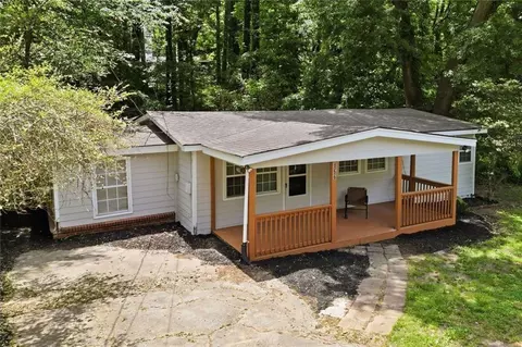 866 Wells Cir SE, Smyrna, GA 30080