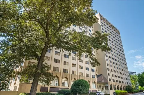 2479 Peachtree Rd NE #816, Atlanta, GA 30305