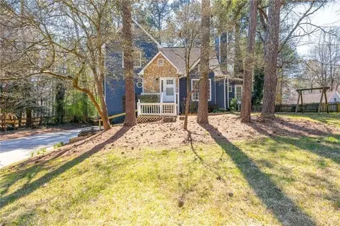 55 Presidential Dr, Dallas, GA 30157