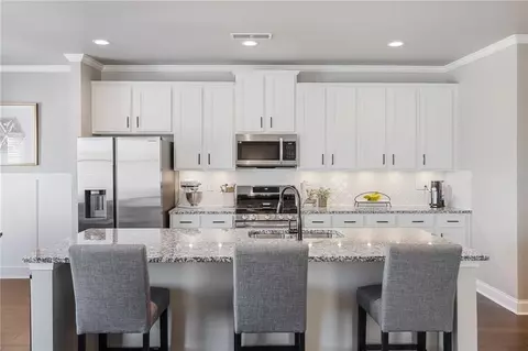 1720 Habersham Villa Dr, Cumming, GA 30041
