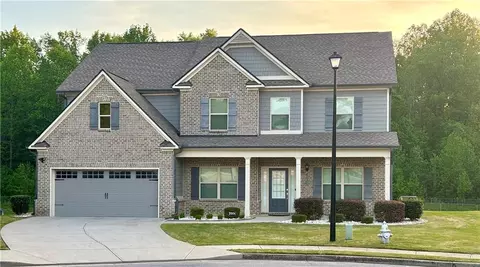 2564 Tomoka Dr, Bethlehem, GA 30620
