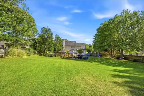 Exterior - 3442 Flat Run Dr, Bethlehem, GA 30620 photo 3 of 4
