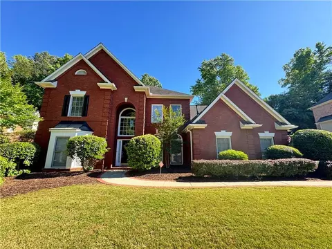 630 Lake Medlock Ct, Alpharetta, GA 30022