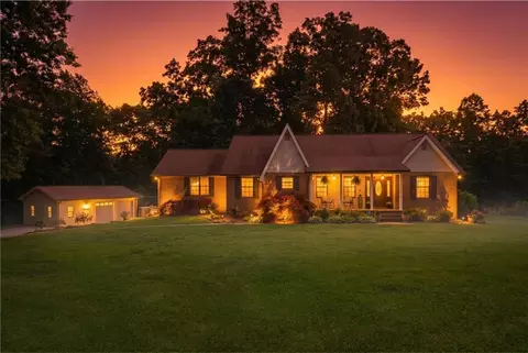 400 Cable Rd, Waleska, GA 30183