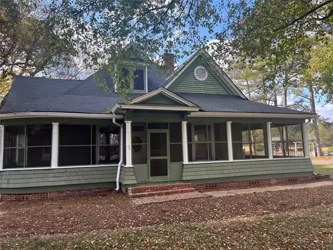 125 E Sewell Rd, Aragon, GA 30104