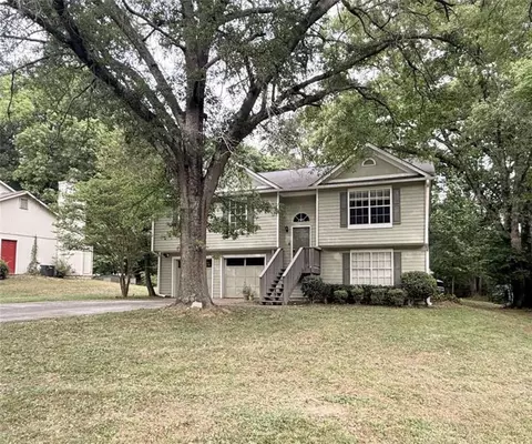1404 Chelsea Downs Ln, Conyers, GA 30013