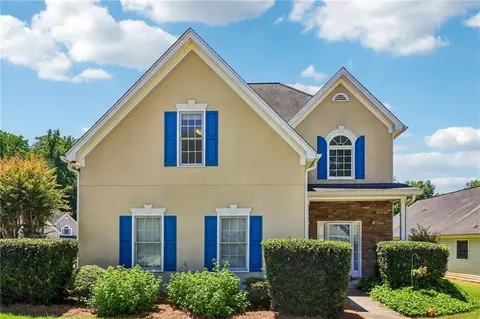 105 Woodbrooke Ct, Fayetteville, GA 30214