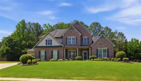 1398 Mill Pointe Ct, Lawrenceville, GA 30043