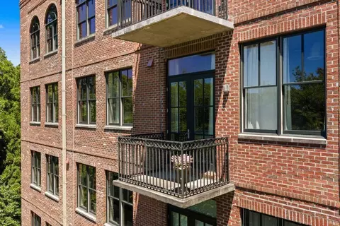 3235 Roswell Rd NE #604, Atlanta, GA 30305