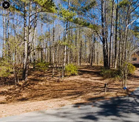 110 Bunnie Trl, Ellenwood, GA 30294