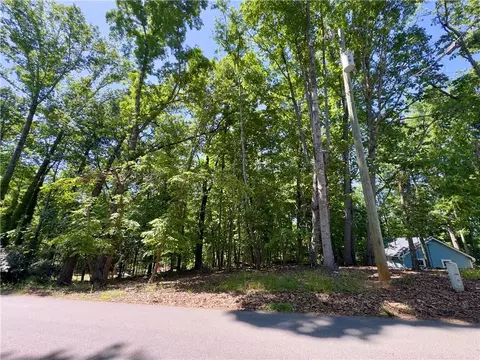 0 Bermuda Ln, Flowery Branch, GA 30542