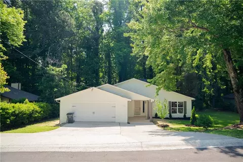 1139 Hillcrest Ct, Norcross, GA 30093