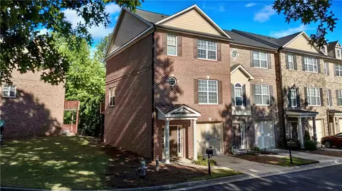 1885 Appaloosa Run Trl, Buford, GA 30519