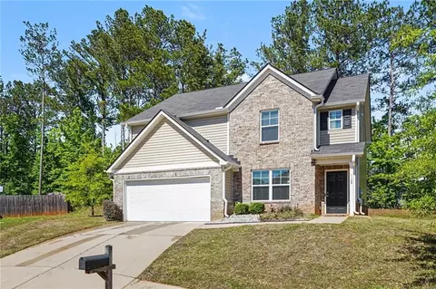 Exterior - 1128 Oak Hollow Ln, Hampton, GA 30228 photo 3 of 6