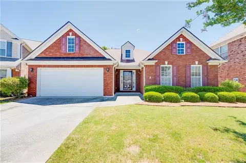 2126 Benchmark Dr, Snellville, GA 30078