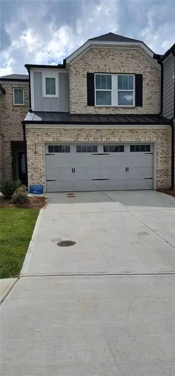 674 Gabby Pt SW, Mableton, GA 30126