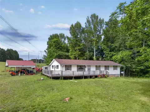 37 Water Spaniel Ln, Carrollton, GA 30116