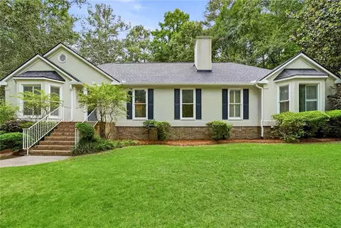 13 Bedford Rdg, Cartersville, GA 30121