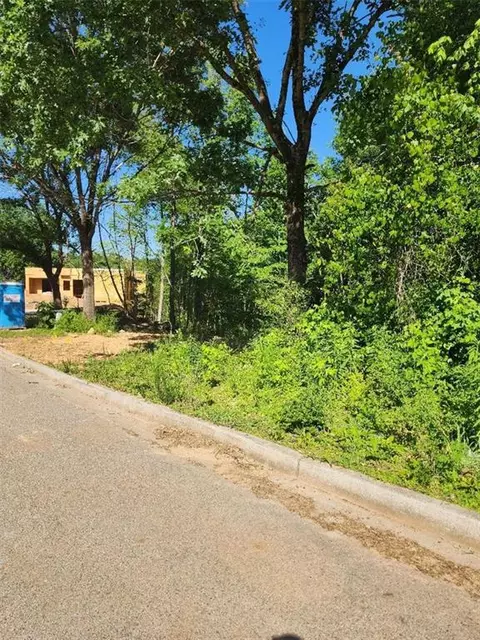 622 Katy Crk, Atlanta, GA 30349