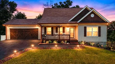 145 Grand Oak Ln, Dahlonega, GA 30533