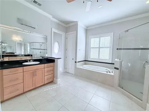 Bath - 2308 Braunsroth Ln, Hampton, GA 30228 photo 2 of 8