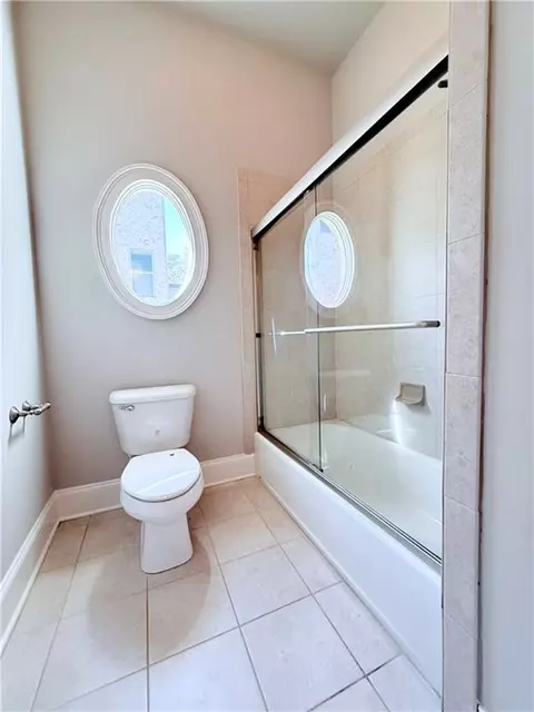 Bath - 2308 Braunsroth Ln, Hampton, GA 30228 photo 5 of 8