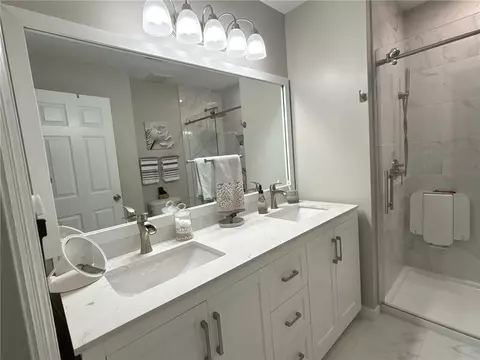 Bath - 4171 Elder Ln, Duluth, GA 30096 photo 1 of 2
