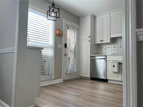 Kitchen - 4171 Elder Ln, Duluth, GA 30096 photo 3 of 6