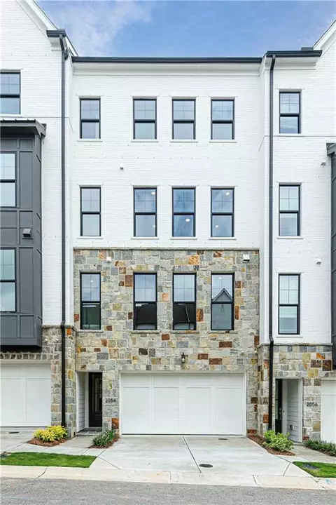 2054 Lanier Grv, Alpharetta, GA 30009