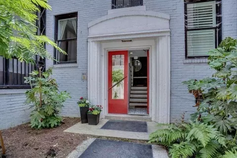 68 Peachtree Memorial Dr NW #68-2, Atlanta, GA 30309