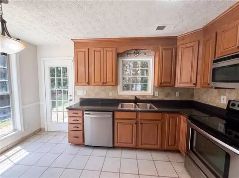 Kitchen - 722 Ridgetop Rd, Bethlehem, GA 30620 photo 2 of 3