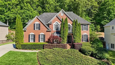 507 Streamwood Ivy Trl, Suwanee, GA 30024