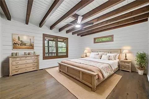 Bedroom - 509 E Valley Rd NE, Rydal, GA 30171 photo 2 of 3