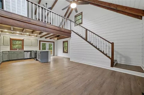 Entry Way - 509 E Valley Rd NE, Rydal, GA 30171 photo 1 of 4
