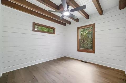 Bedroom - 509 E Valley Rd NE, Rydal, GA 30171 photo 3 of 3