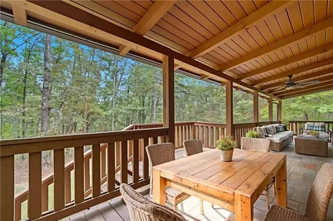 Exterior - 509 E Valley Rd NE, Rydal, GA 30171 photo 1 of 4