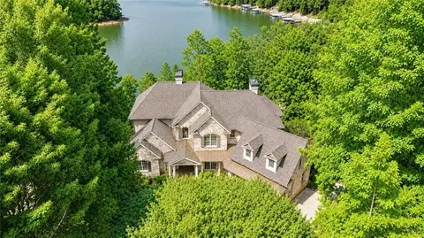 5720 Chestatee Landing Dr, Gainesville, GA 30506