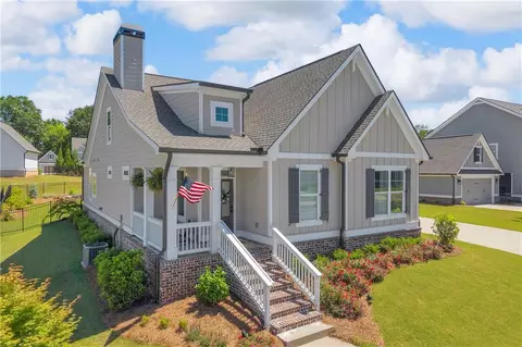 943 Clubside Dr, Monroe, GA 30655
