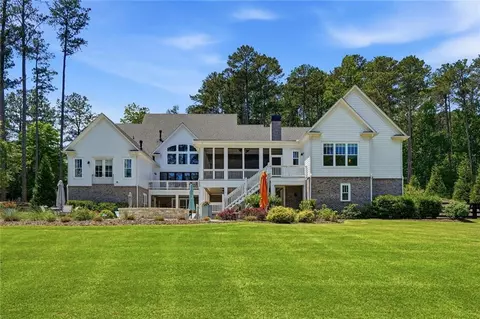 1570 Redd Rd, Milton, GA 30004