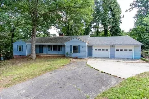 100 Ridgewood Dr, Rockmart, GA 30153