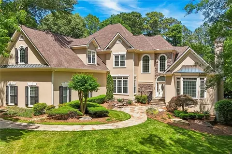 1020 Ven Villa Rd, Marietta, GA 30062