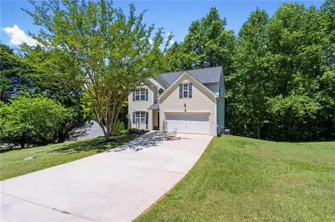 4860 Meadow Overlook Dr, Cumming, GA 30040