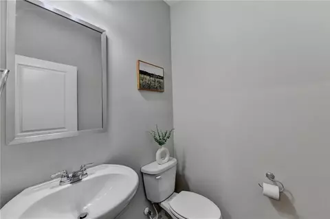 Entry Way - 74 Mccall Way, Monroe, GA 30655 photo 2 of 5