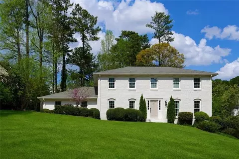 3811 Valley Green Dr, Marietta, GA 30068